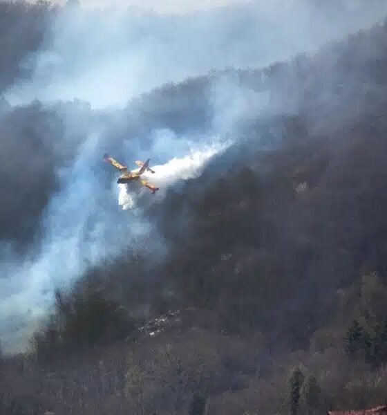 valsesia ancora assediata dal fuoco