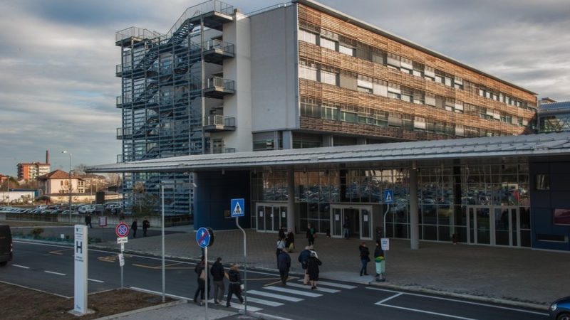 sale sul tetto dell'ospedale
