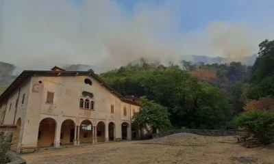 Salvo il santuario del Cavallero, l’incendio a ridosso del torrente Sessera