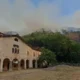 Salvo il santuario del Cavallero, l’incendio a ridosso del torrente Sessera