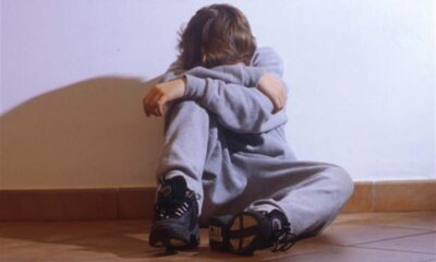 sacerdote patteggia due anni