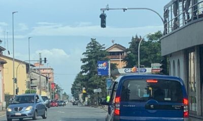 Il semaforo di Chiavazza torna in funzione dopo mesi... ma dura solo poche ore