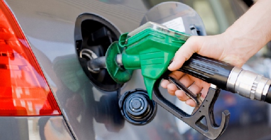 prezzi folli dei carburanti