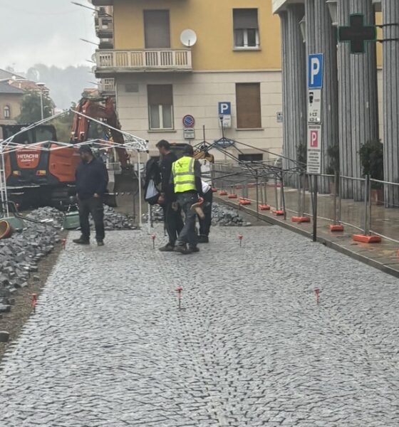 In via Pietro Micca si lavora anche di domenica